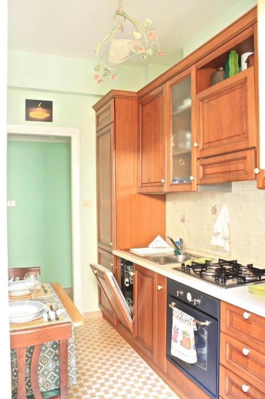 Lyon Apartment At Colosseo Roma Esterno foto